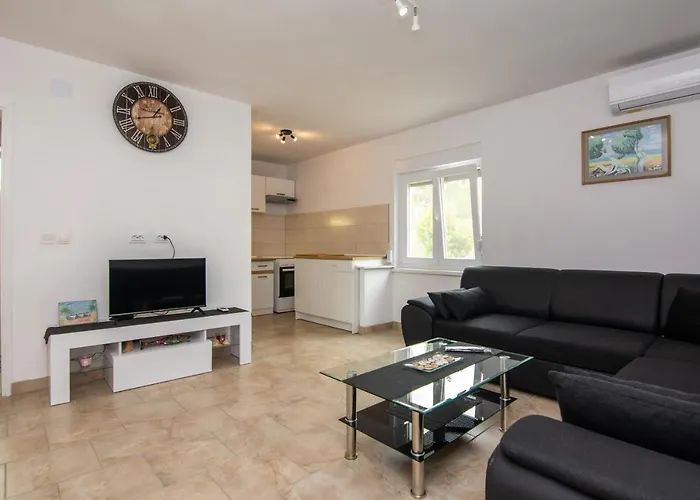 With Parking Space - Lozice, - 21777 * ヴィル