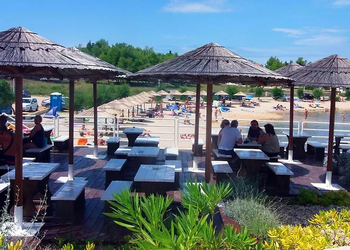 With Parking Space - Lozice, - 21777 アパート ヴィル